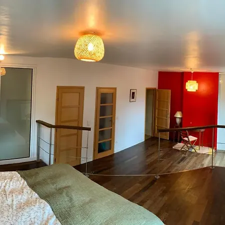 Le Rayon De Soleil - Grand & Lumineux - Et Gare *