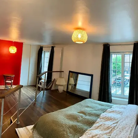 Le Rayon De Soleil - Grand & Lumineux - Et Gare *